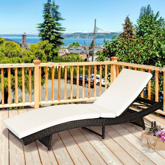 Patio Folding Chaise Lounge with 5 Adjustable Levels and Cushion-White